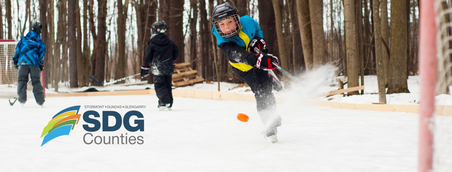 kids playing hockey