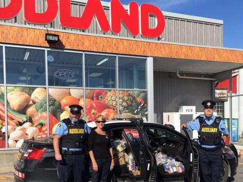 On November 13, 2021 members of the SD&G OPP Auxiliary Unit will hold their annual "Stuff the cruiser with Food Drive" for the Local Community Food Banks.