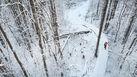 The Raisin Region Conservation Authority (RRCA) recently reopened additional nature trails at Gray’s Creek Conservation Authority following forest management operations to selective remove hazardous and dead or dying trees along paths.